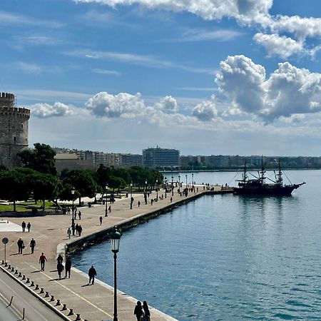 Infinity Sea View Apartment Thessaloníki Eksteriør billede