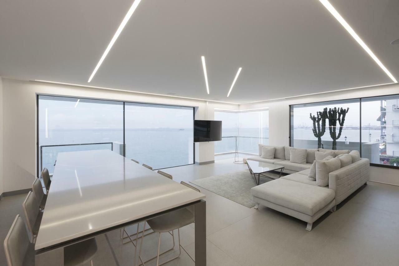 Infinity Sea View Apartment Thessaloníki Eksteriør billede