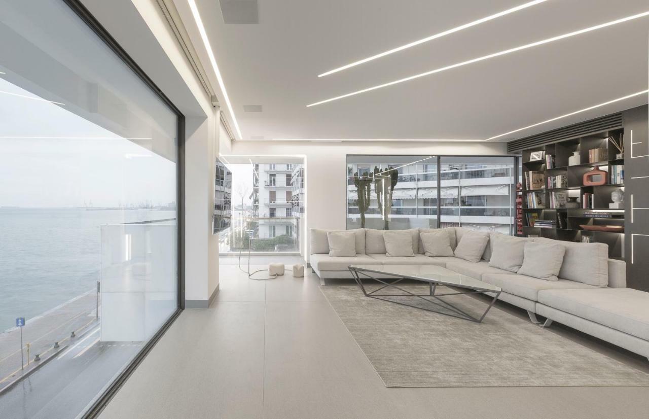 Infinity Sea View Apartment Thessaloníki Eksteriør billede