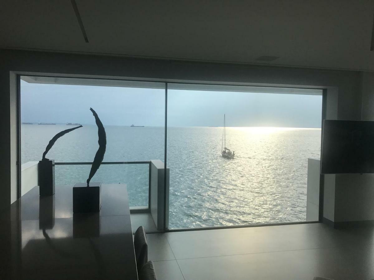 Infinity Sea View Apartment Thessaloníki Eksteriør billede